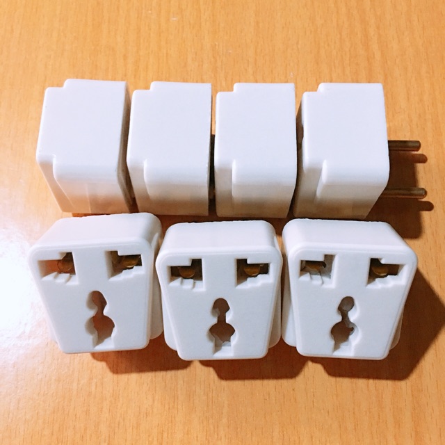 Phích cắm điện chuyển đổi ổ 3 chấu thành 2 chấu