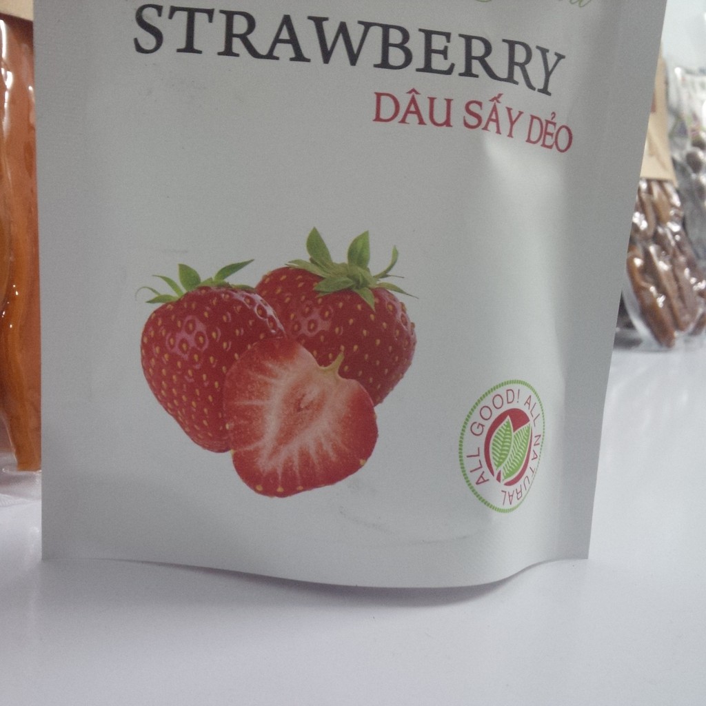 Dâu tây Ohla sấy dẻo đặc biệt xuất khẩu EU túi zip 100g