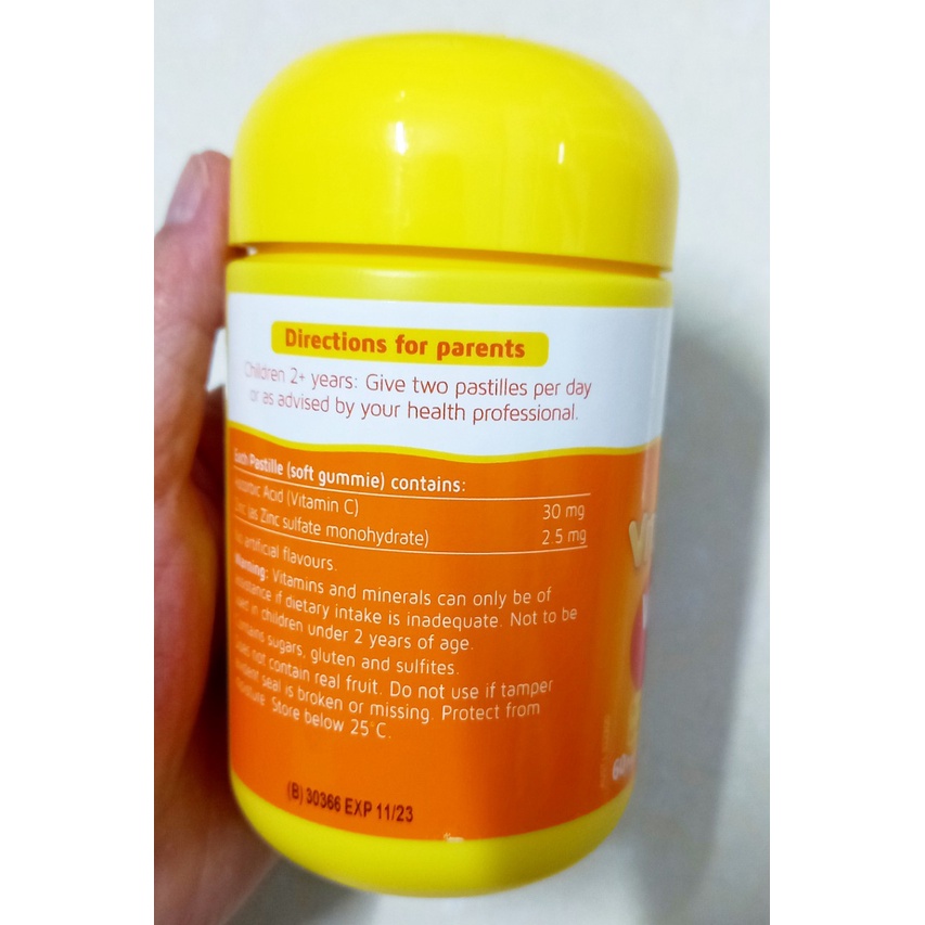 Kẹo dẻo Nature's Way Kids Smart VITA Gummies Vitamin C + Zinc 60 viên (Úc)- Bổ Sung Vitamin C Và Kẽm Cho Bé