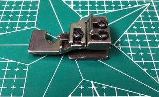 Chân vịt nhún máy vắt sổ 4 chỉ