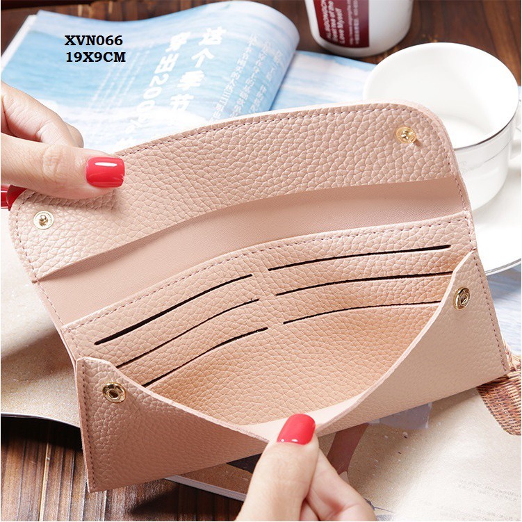 XVN066 Ví cầm tay cực xinh hottrend | BigBuy360 - bigbuy360.vn