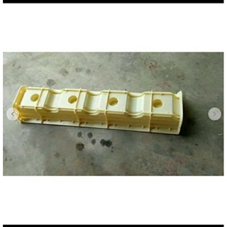 Khuôn cầu con tiện