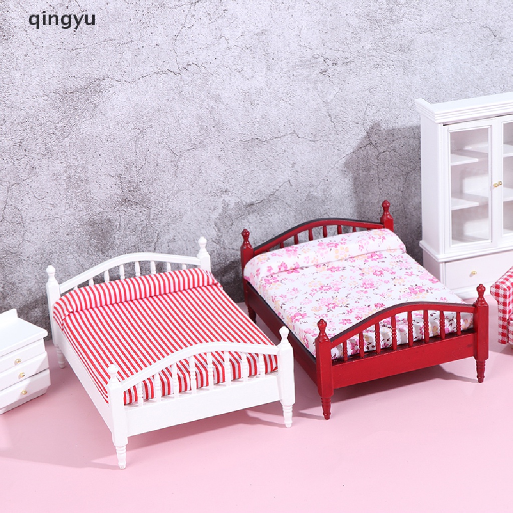 1 Giường Đôi + 1 Bàn Đầu Giường Mini Tỉ Lệ 1: 12 Trang Trí Nhà Búp Bê