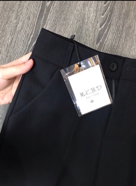  Quần Suông Quần Ống Rộng Vải Mềm Phom Chuẩn Siêu Đẹp | BigBuy360 - bigbuy360.vn