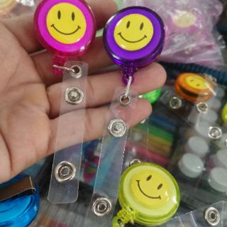 Kẹp đeo thẻ hình mặt cười !!!