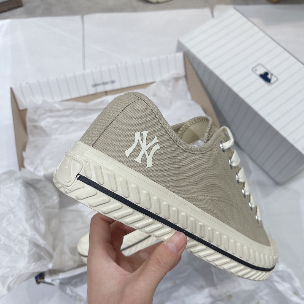 [CHÍNH HÃNG] GIÀY MLB PLAYBALL ORIGIN *CÓ GÓT* - *NEW YORK BEIGE*