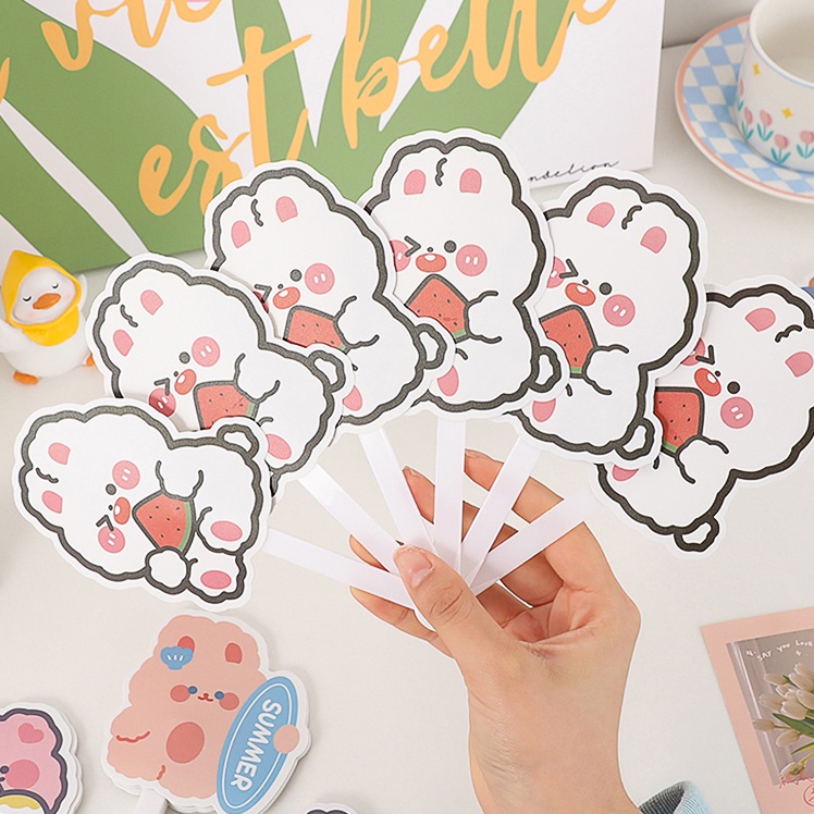 Quạt Nhựa Mini Cầm Tay Gấp Gọn Họa Tiết Hoạt Hình Dễ Thương Sáng Tạo Cho Bé