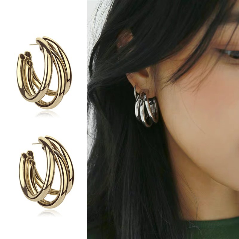 Bông Tai Hình Tròn Cá Tính Độc Đáo Phong Cách Hàn Quốc A596