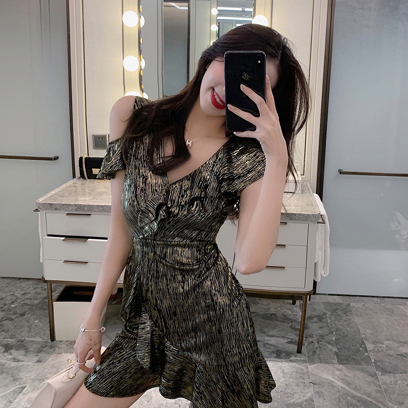 Set Đầm Thiết Kế Cổ Chữ V + 5 Món Cao Cấp Thời Trang Mới