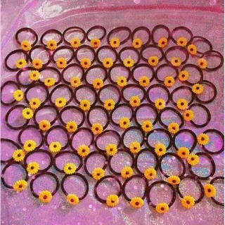 [BUÔN SỈ] 100 kẹp tóc, cột tóc cúc vàng siêu yêu