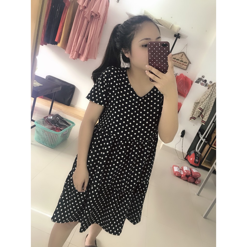 Váy bầu thiết kế - Đầm Bầu đen chấm bi ba tầng - ảnh thật
