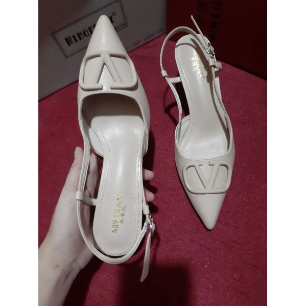 Order giày cao gót bigsize 33-43