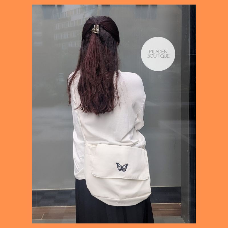 Túi vải đeo chéo canvas cao cấp , Hình Bướm Thêu Nổi Miladen.