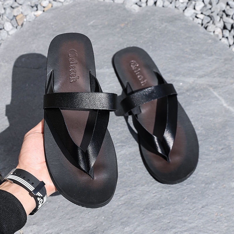 2023 Nam mới thoải mái cá tính Hàn Quốc Baotou Outer Beach Sandals