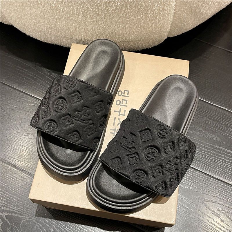 Dép Quai Ngang Đế Dày Chống Trượt Thời Trang Mùa Hè Dễ Phối Đồ Cho Nữ