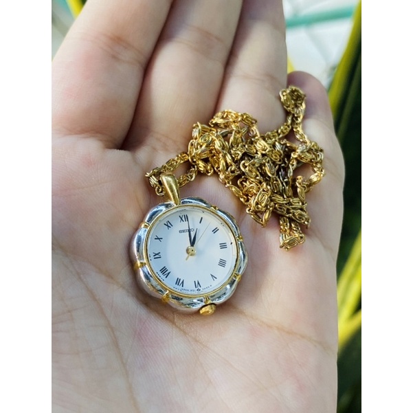 Đồng hồ nữ mặt chuyền seiko