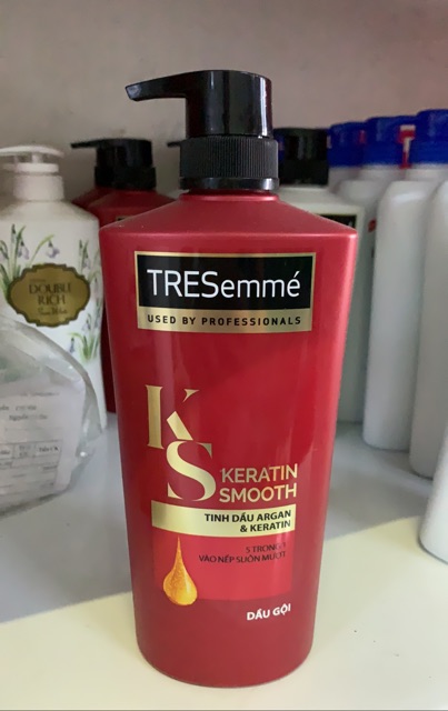 Dầu Gội TRESemmé 640g 5IN1 Salon