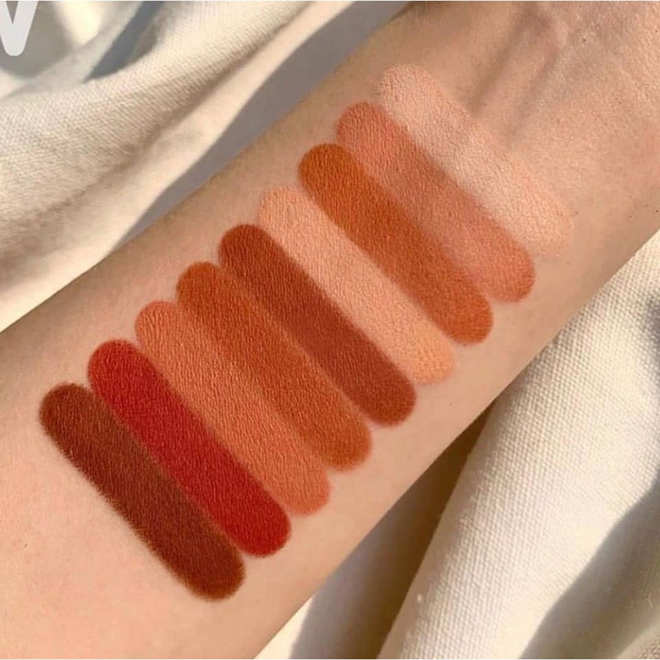 Phấn Mắt 9 Ô 3CE Multi Eye Color Palette Dry Bouquet