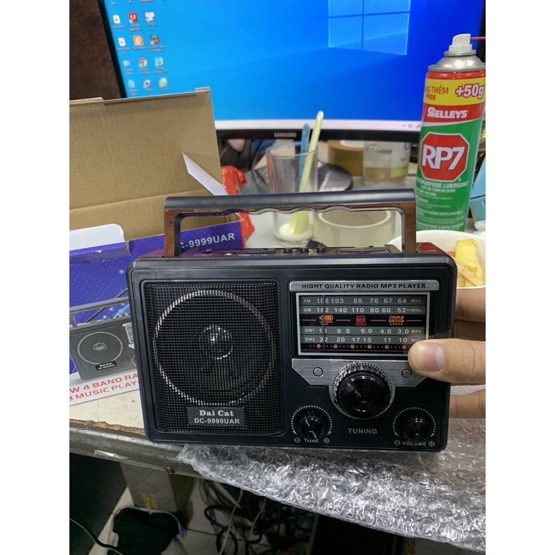 Đài radio Sony 999 -888 BH 6 tháng có cổng usb và thẻ nhớ