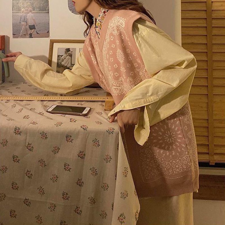 Gile Len Nữ Dáng Rộng, Áo Len Gile ELISA Thổ Cẩm Cổ Chữ V FreeSize Kiểu Dáng Hàn Quốc | BigBuy360 - bigbuy360.vn