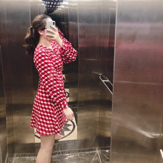 Váy hm auth size xs, s 32,34