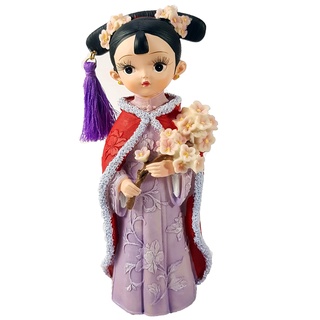 Tượng công chúa cầm hoa