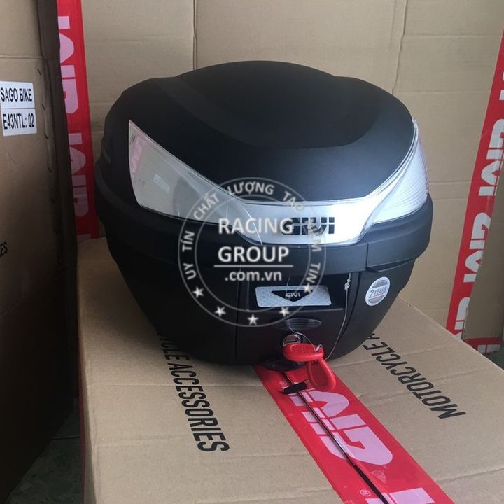 Thùng sau givi B27NT 27 lít tặng kèm đế hàng chính hãng cao cấp - bảo hành 2 năm