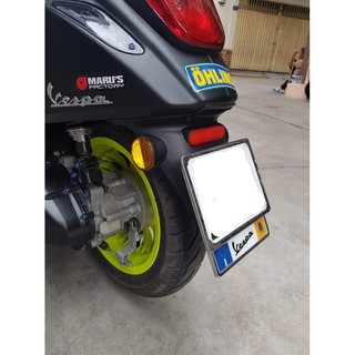 Đế biển số châu âu lắp được cho tất cả xe vespa