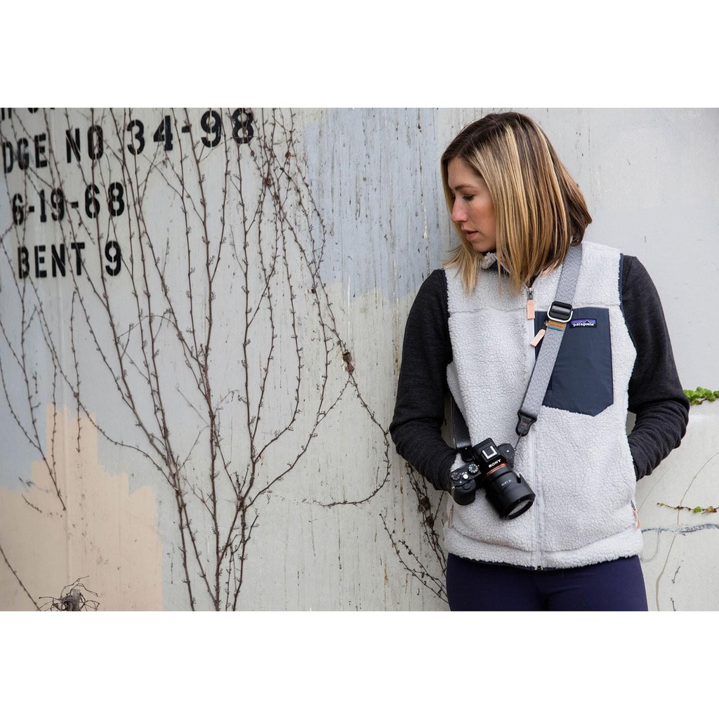 Dây máy ảnh Thao tác nhanh Peak Design Slide Lite Black, Bản size trung 3cm