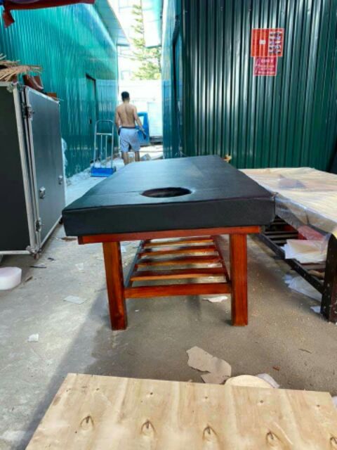 Giường Spa, Massage bằng gỗ Xoan Đào ta, không sợ muối mọt, ẩm mốc