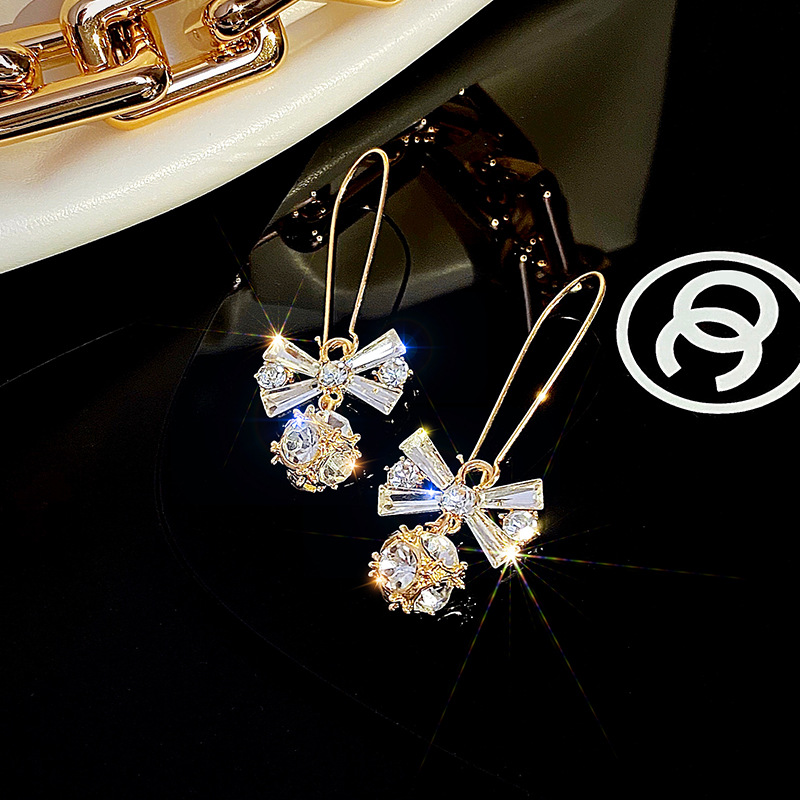 Bông tai hình nơ đính đá zircon phong cách Hàn Quốc thời trang