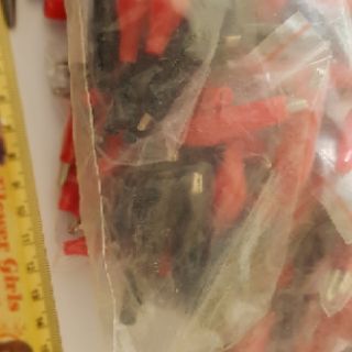 Đầu kẹp ắc quy , kẹp bình ắc quy , kẹp cá sấu , dài 2,5mm,3,5mm giá gồm 2 cái