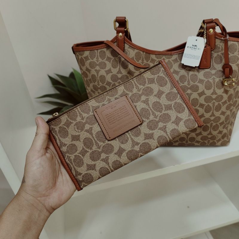 Túi C@ACH Day Tote da thật đẹp mê li