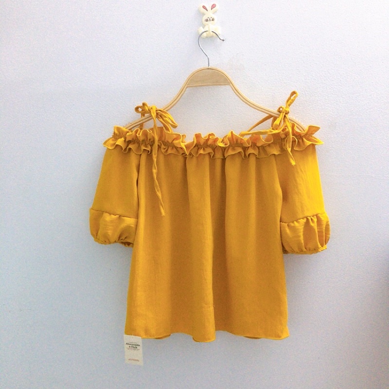 Áo trễ vai nhún tiểu thư sang chảnh