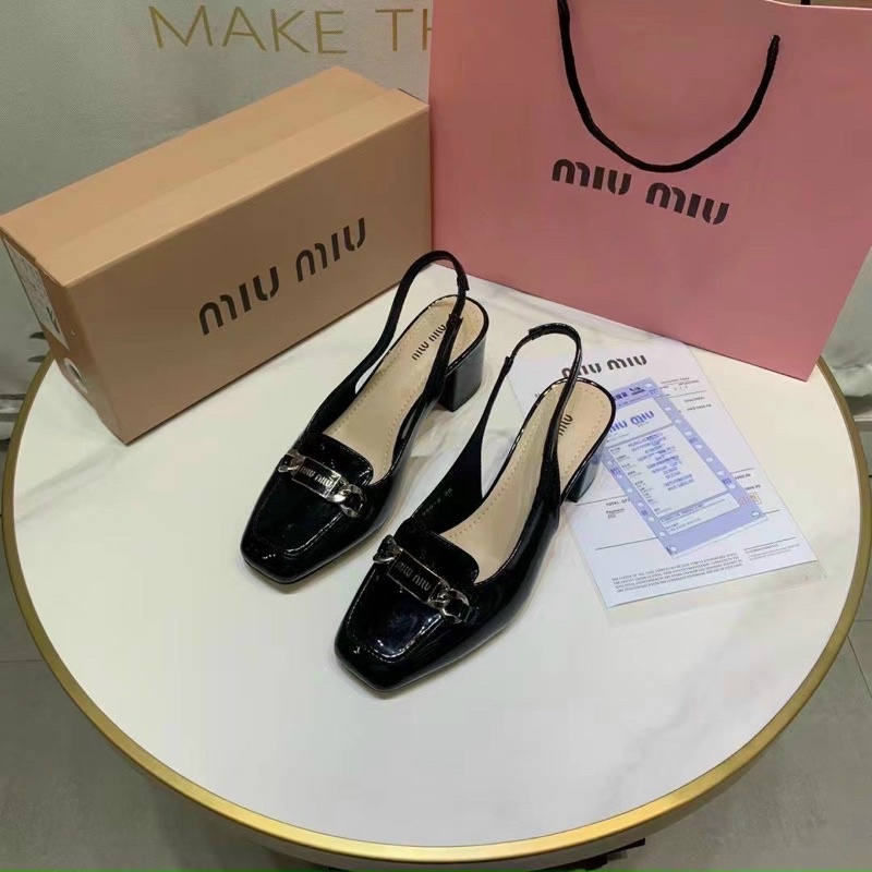 Giày Cao Gót MIUMIU Đế Vuông Hở Gót Mẫu Hot Hàng Chuẩn Fullbox Bill Hãng Xịn Sò