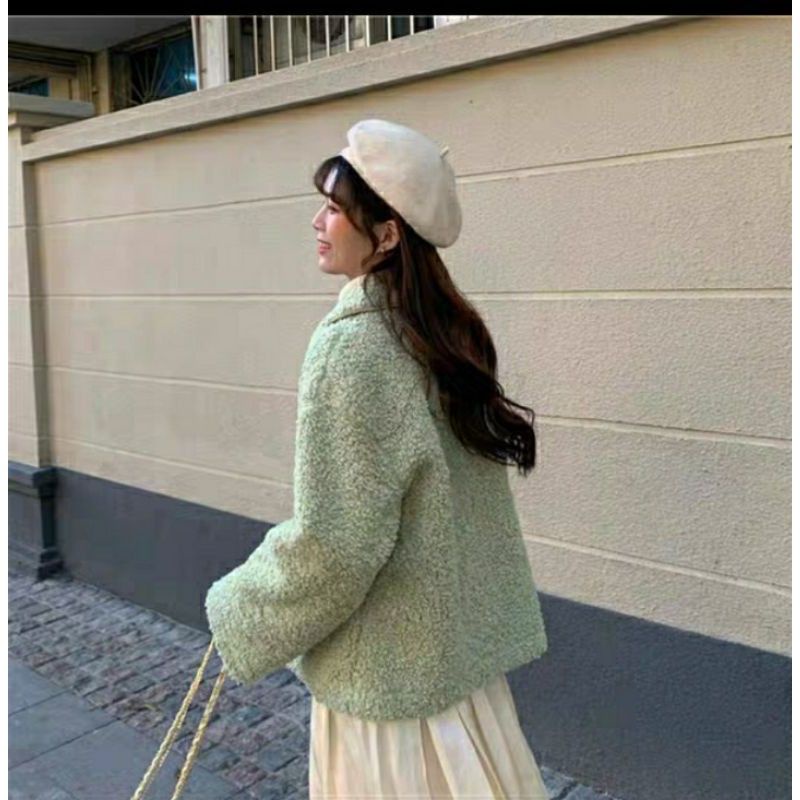 Áo khoác da lộn, lông cừu siêu ấm chốt trên livestream | BigBuy360 - bigbuy360.vn