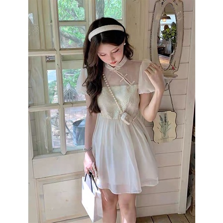 VÁY VOAN CỔ TÀU XÒE