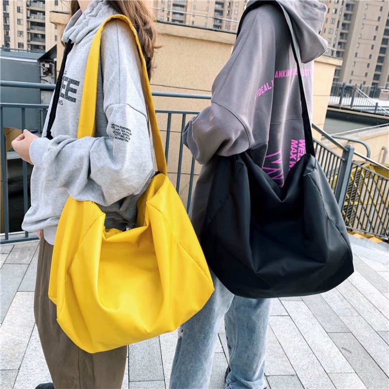 Sale 69% Túi đeo chéo vải nylon sức chứa lớn phong cách ulzzang Hàn Quốc dành cho nam, Giá gốc 355000đ - 62C9