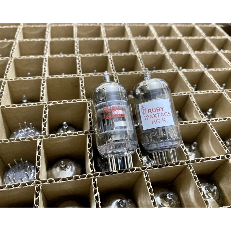 Bóng đèn 𝐏𝐫𝐞𝐚𝐦𝐩 𝐑𝐮𝐛𝐲 𝟏𝟐𝐚𝐱𝟕 9 chân.