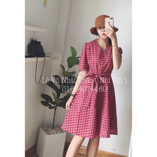 Đầm caro đỏ cúc bọc