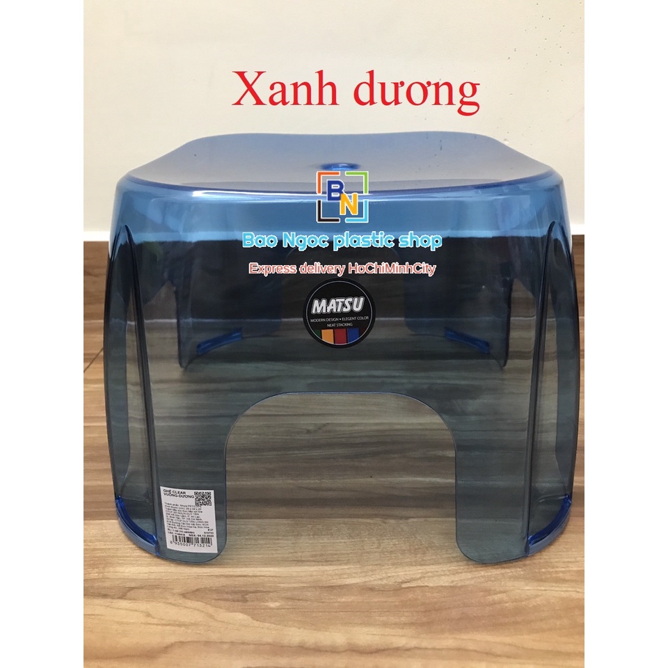 Ghế nhựa trong Clear Duy Tân