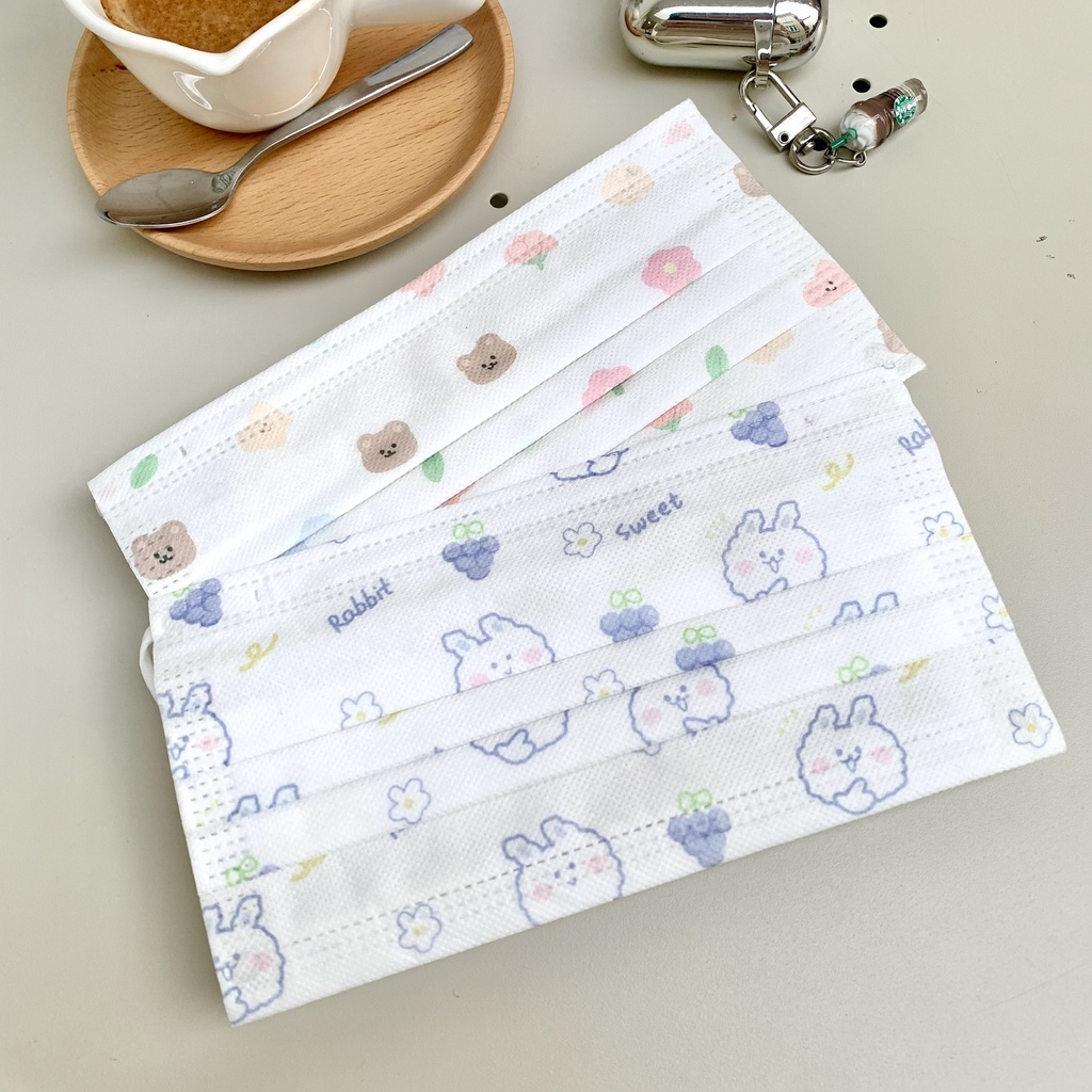 Khẩu Trang Y Tế Họa Tiết 3 Lớp | Khẩu Trang Quà Tặng In Hình Dễ Thương Dành Cho Người Lớn