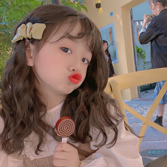 Bộ Tóc Giả Xoăn Bằng Len Dễ Thương Xinh Xắn Dành Cho Bé Gái