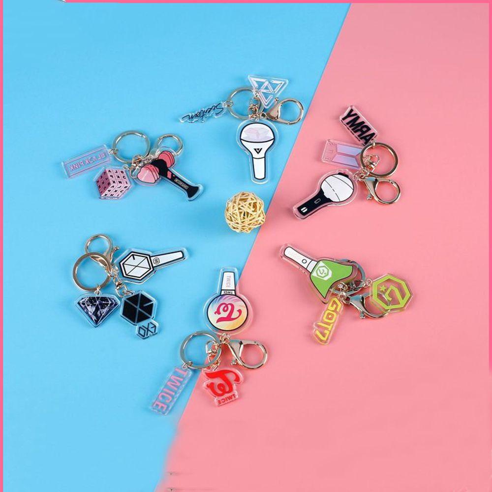Móc Khóa Acrylic Họa Tiết Nhóm Nhạc TWICE BT21 BTS GOT7 BLACKPINK EXO KPOP