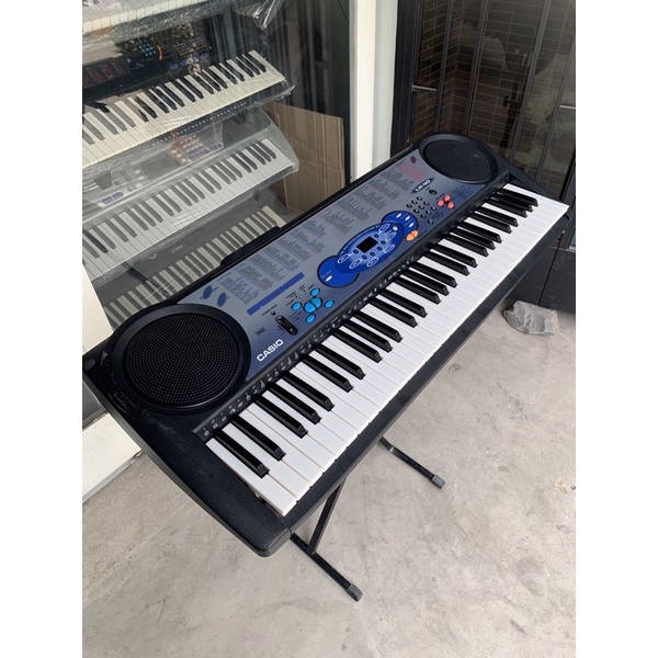 Đàn Organ Nhật Lk -40 giá rẻ . âm thanh hay . phím led đèn .hoạt động tốt .bảo hành 1 năm