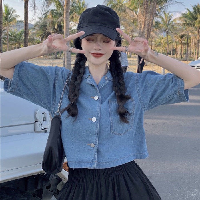 Áo croptop bò nữ túi trước cổ bẻ phong cách thời trang