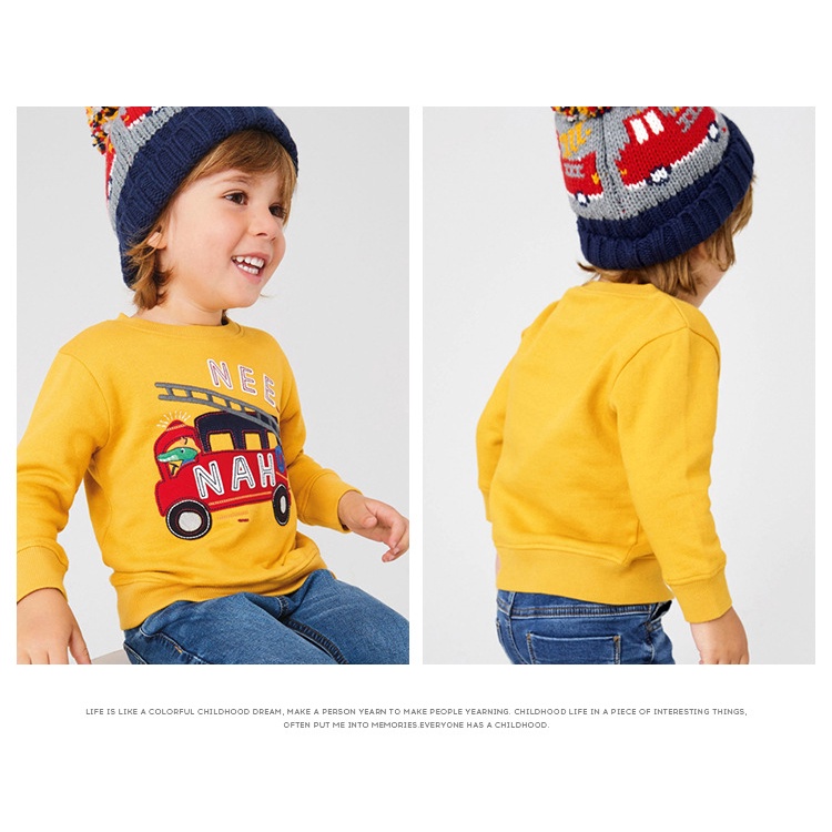 Mã C0353 áo len màu vàng thêu hình xe cứu hỏa , áo băng lông siêu ấm của Litle Maven cho bé