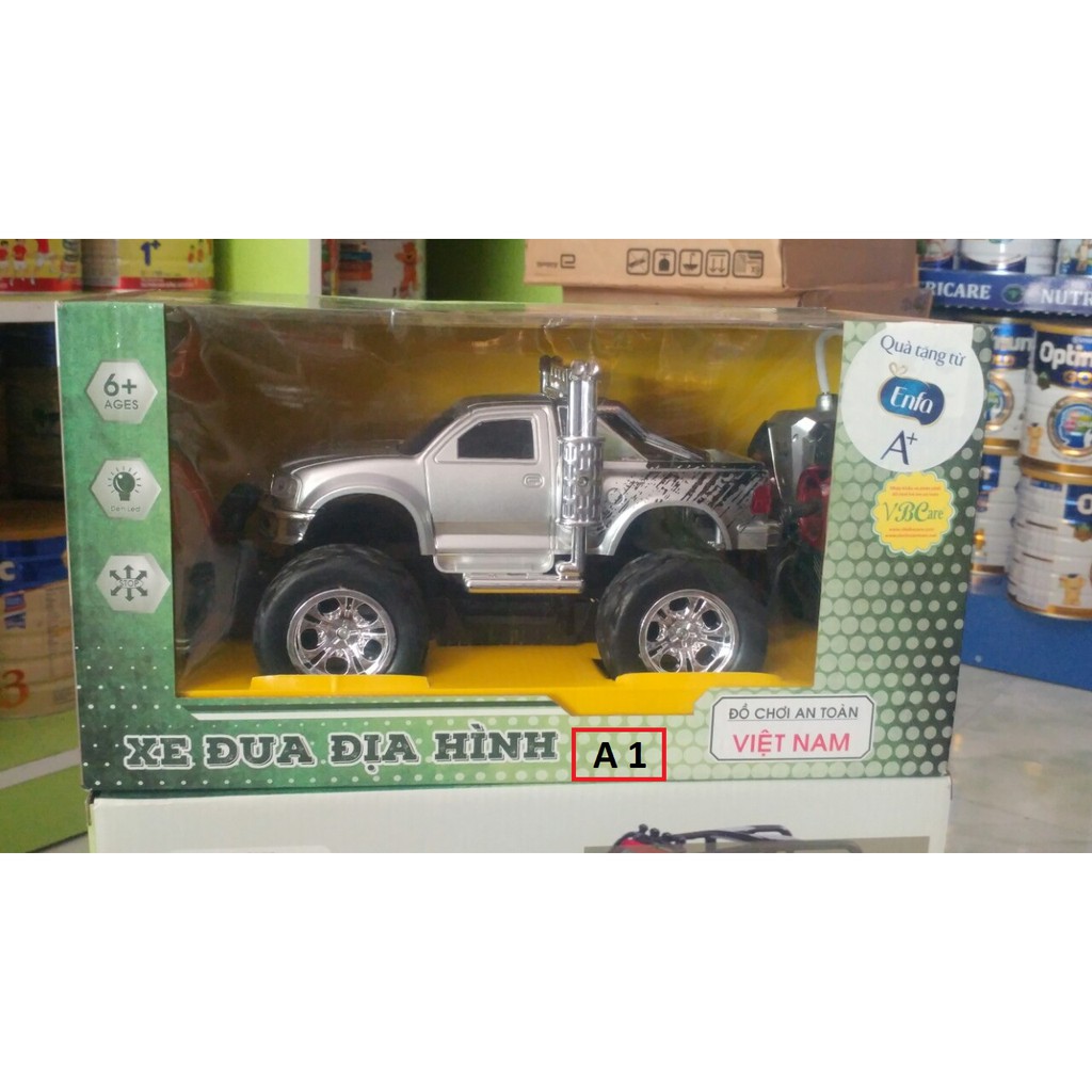 Xe đua điều khiển địa hình (Quà tặng Enfa)