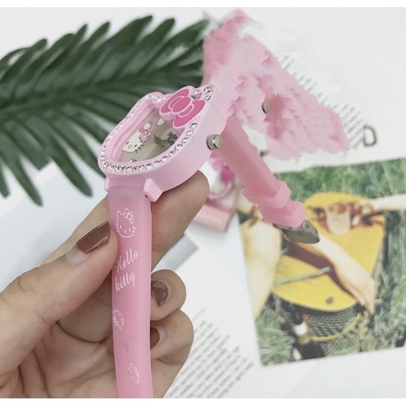 Đồng hồ kim đeo tay trẻ em Hello Kitty | BigBuy360 - bigbuy360.vn