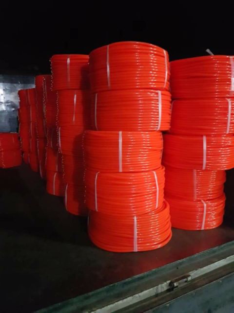 Dây bơm chịu lực loại 1 đầu ốc nhựa cho bình bơm điện